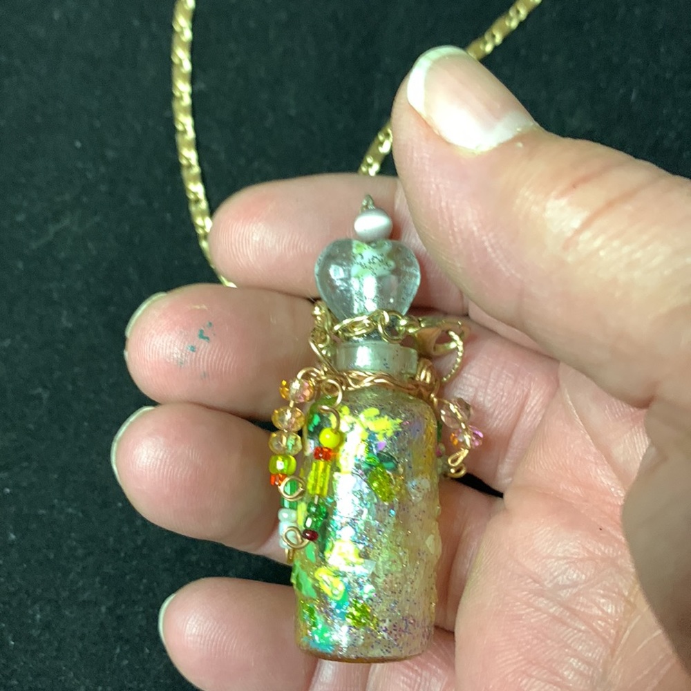 Handpainted bottle - Picture 6 of 9